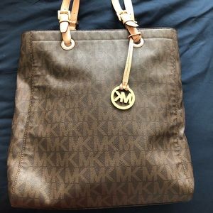 Michael Kors shoulder bag